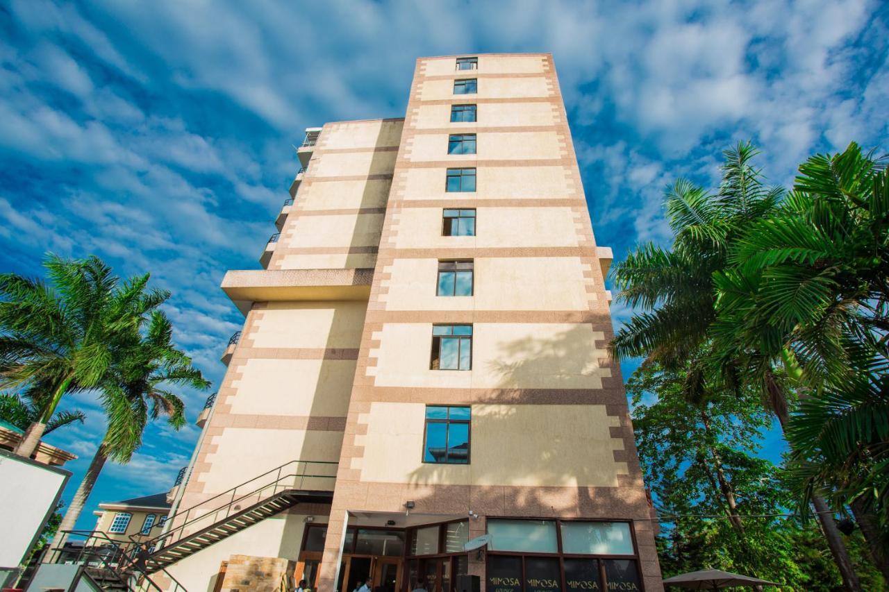 Regency Park Hotel Dar es Salaam Buitenkant foto